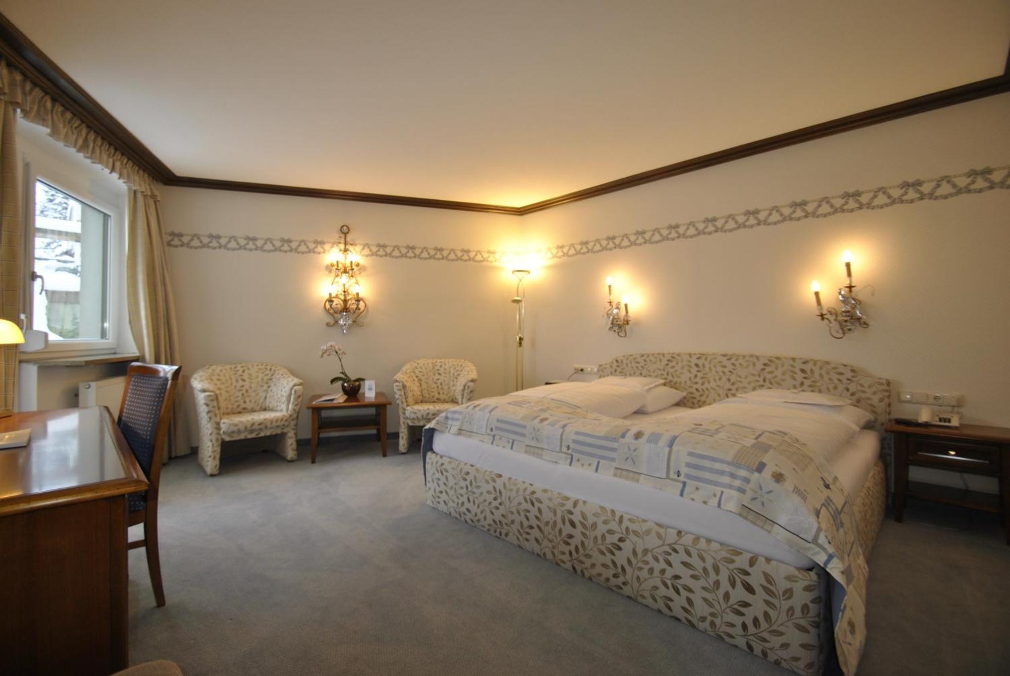 Hotel Albona Nova Zuers Екстер'єр фото