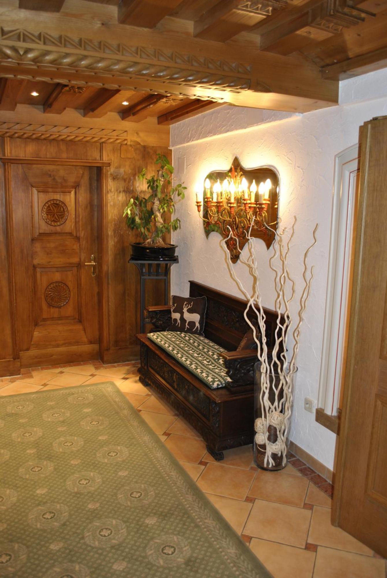 Hotel Albona Nova Zuers Екстер'єр фото